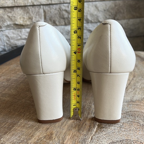 Feet First ivory leather heels - Picture 5 of 7